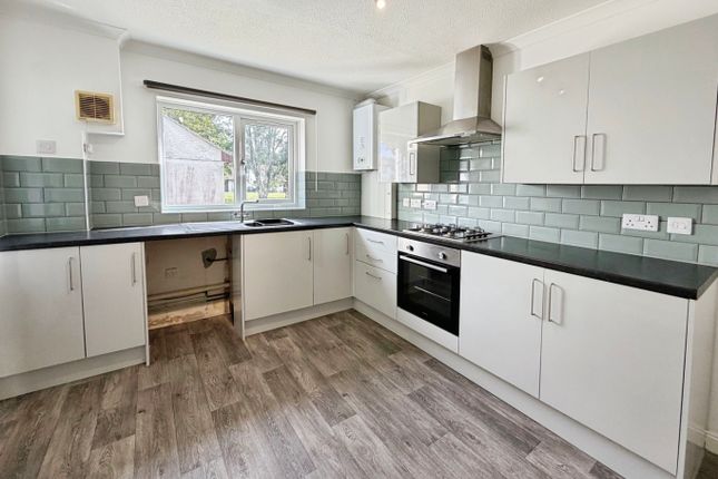 41, Seneschall Park, Helston photo 3