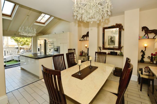 15, Elms Avenue, Kent photo 2