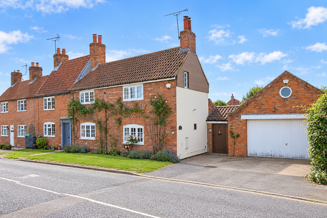 3-bed house on Tilly Cottage, 10, Tillbridge Road, Lincoln, £265,000