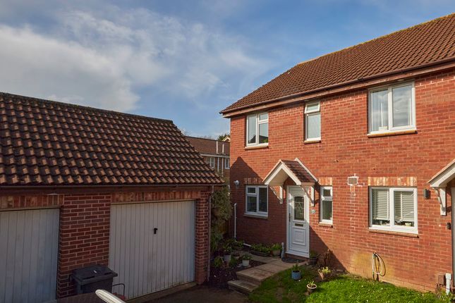 3-bed house on 24, Round Table Meet, Exeter, £310,000
