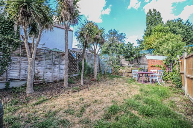 Old Heath Road, Colchester CO2, 2 bedroom end terrace house for sale ...