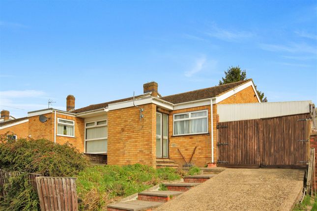 3-bed house on 6, Scott Road, Wellingborough, £235,000