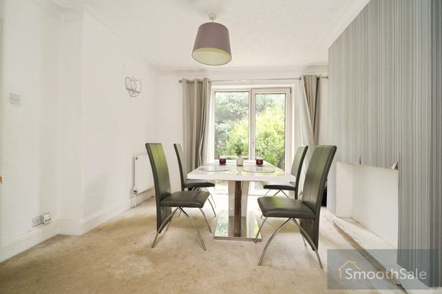 4, Grange Park Terrace, Leeds photo 4