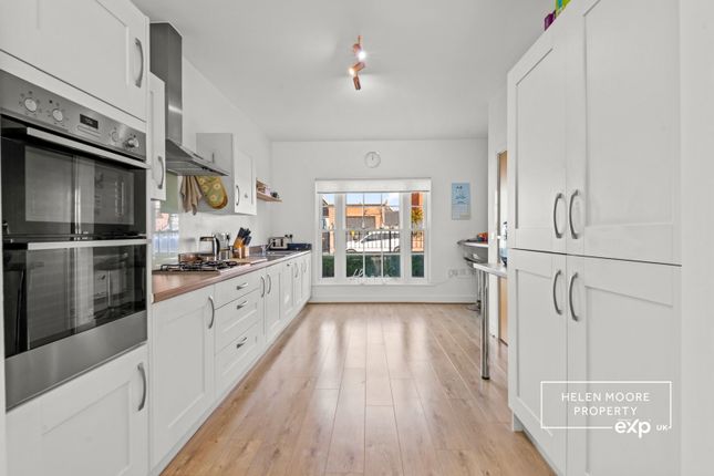 20, Capricorn Way, Plymouth photo 3