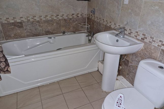 Flat 9, Milliners Court, Luton photo 2