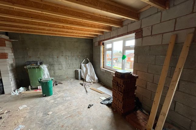 118, Ty Rhiw, Cardiff photo 2