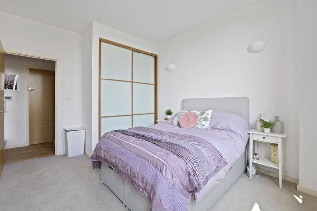Flat for sale in Canning Road, London