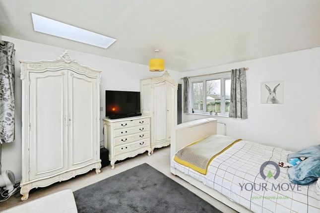 24, Gorse Close, Nottingham photo 3