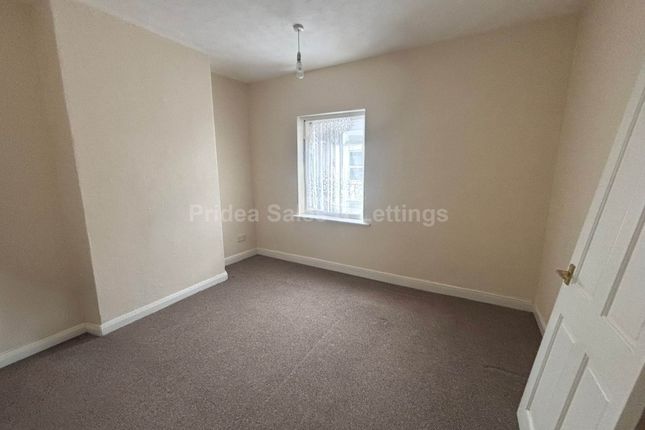 36, Linden Terrace, Gainsborough photo 2