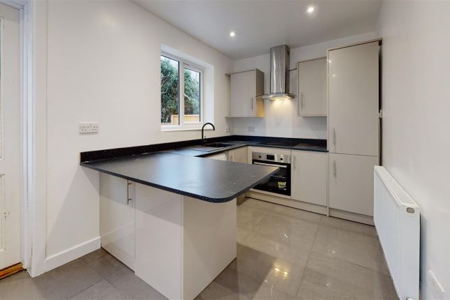 64, Borstal Hill, Kent photo 2