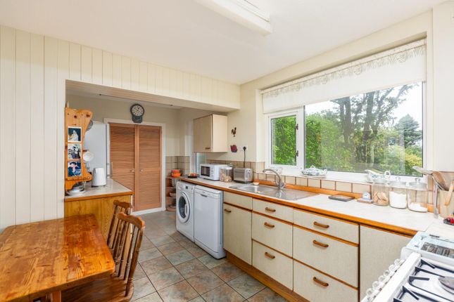 39, Westland Avenue, Swansea photo 4