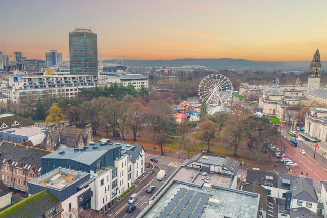 Thumbnail Flat for sale in Park Place, City Centre