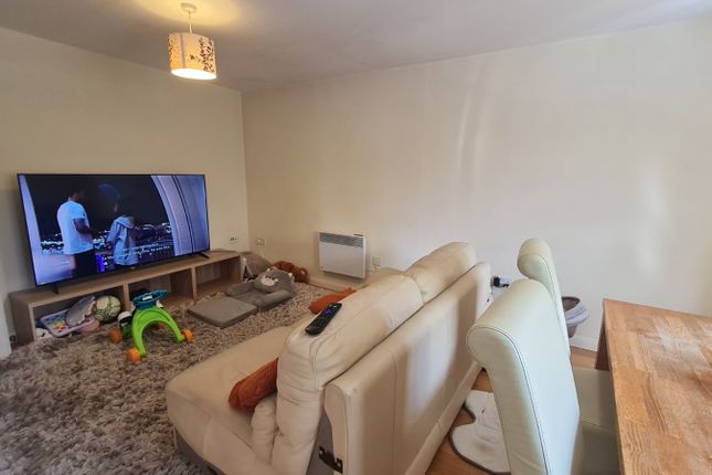 9 Bonham Court,, Queen Street, Leeds photo 5