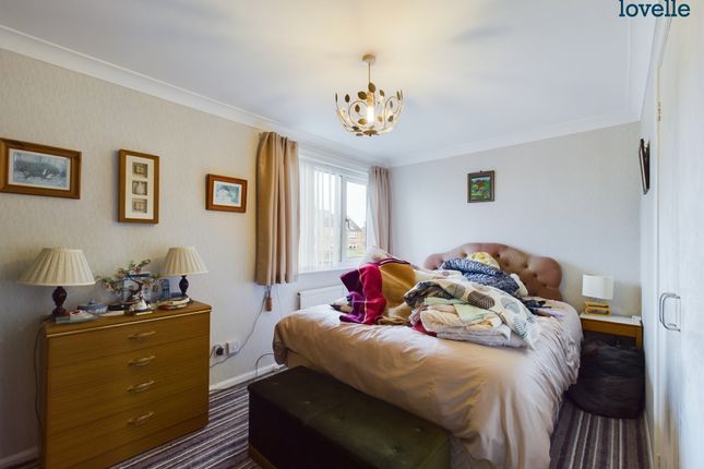 Terraced house for sale in Newton Close, Wragby