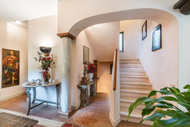 Villa for sale in Via Balduini, Forte Dei Marmi, It
