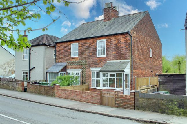 Thumbnail Semi-detached house for sale in High Street, Colney Heath, St.Albans
