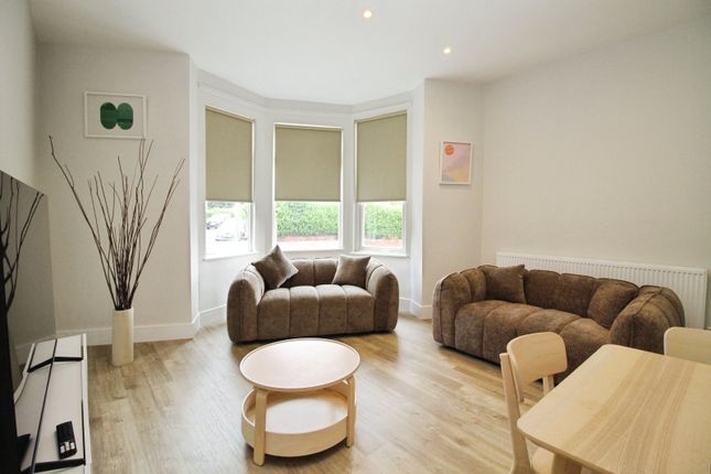Beechwood Terrace, Leeds photo 3