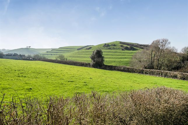 9, Purbeck Close, Bridport photo 2