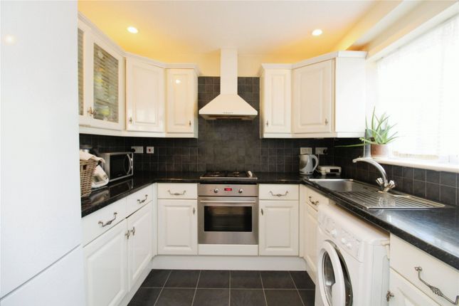 5, Torside Way, Swinton photo 4