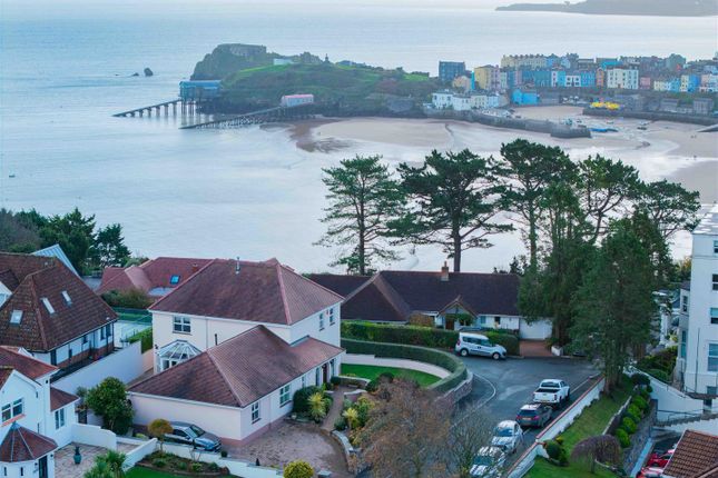 Carmel, North Cliffe, Tenby photo 2