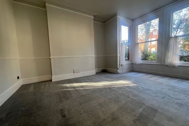 18b, Pembroke Crescent, Hove photo 2