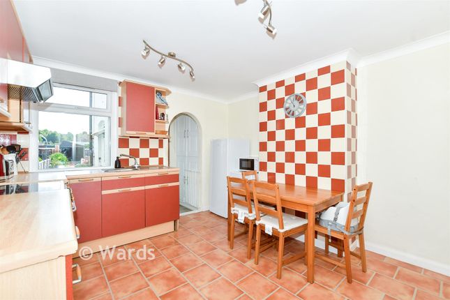 84, Bell Lane, Aylesford photo 4