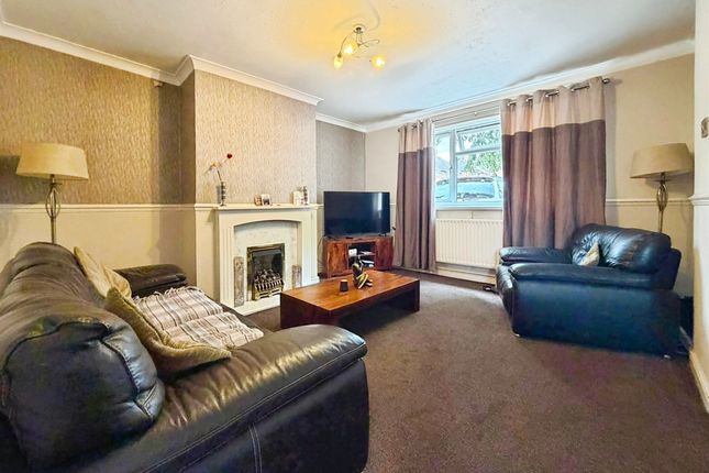 18, Childs Avenue, Bilston photo 2