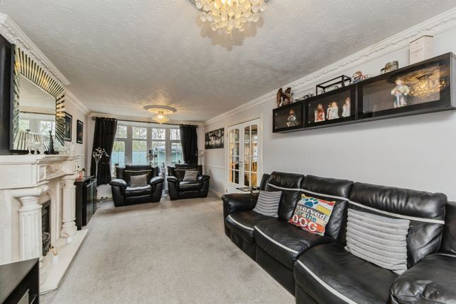 18, Beechfields, Winsford photo 4