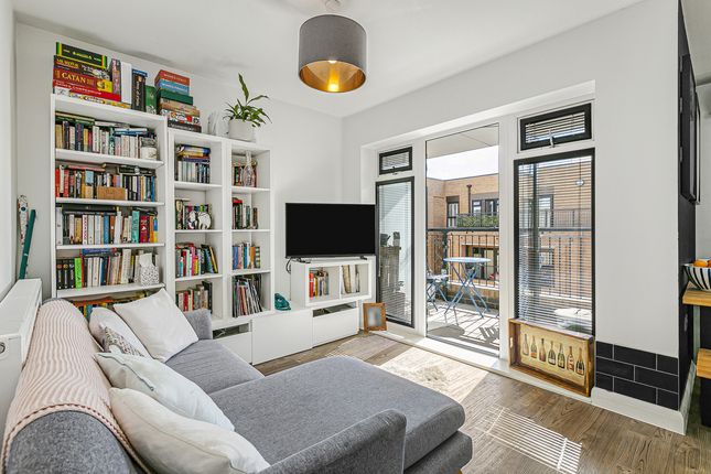 2-bed flat on Flat Flat 63, 190 Pointelle House, London Road, Wallington, £350,000