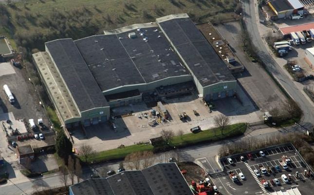 Light industrial to let in Knowsthorpe Gate, Cross Green Industrial Estate, Leeds