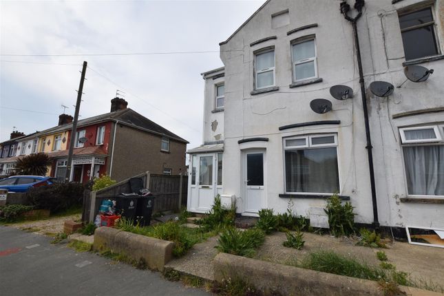 1 bed maisonette for sale in Coopers Lane, Clacton-On-Sea CO15