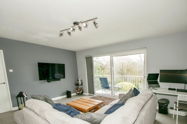 Flat for sale in Boscombe Spa Road, Bournemouth