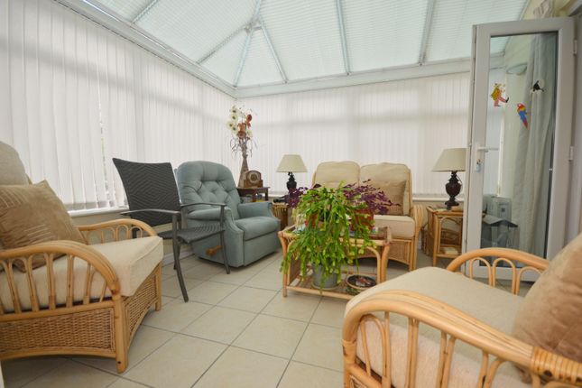 11, Powys Close, Corby photo 4