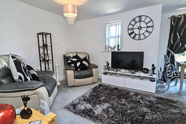 11 Waterside Court, Long Meadow Drive, Leicestershire photo 4