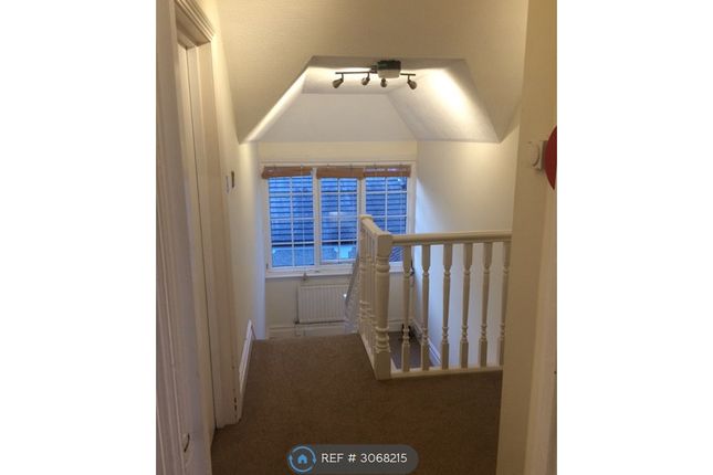 Flat, A Portchester Road Charminster, Bournemouth photo 2