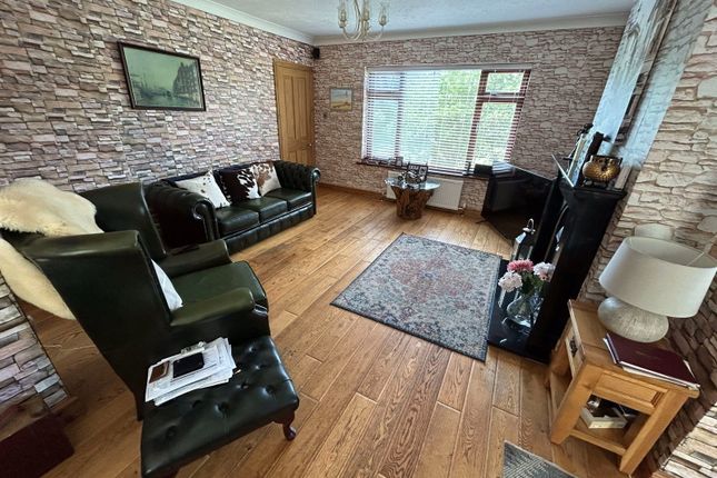 Castle Grange, Woodlands, Conwy photo 5