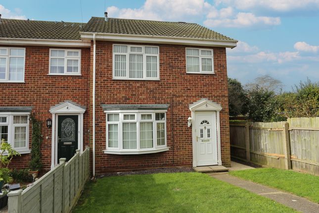 End terrace house for sale in High Road West, Felixstowe