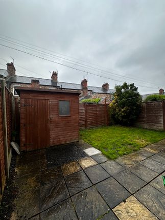 Thumbnail Semi-detached house to rent in Cycle Street, York