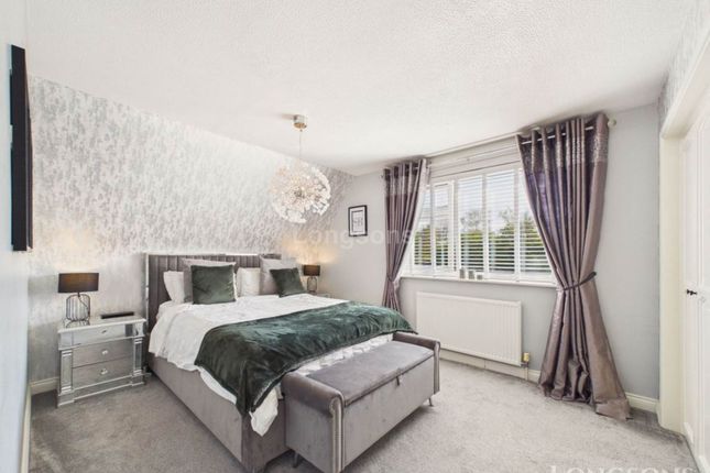 58, Hills Road, Thetford photo 4