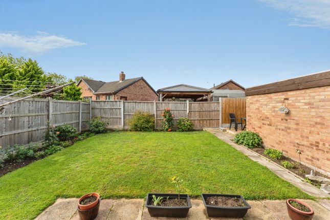 6, Woollam Drive, Cheshire photo 4