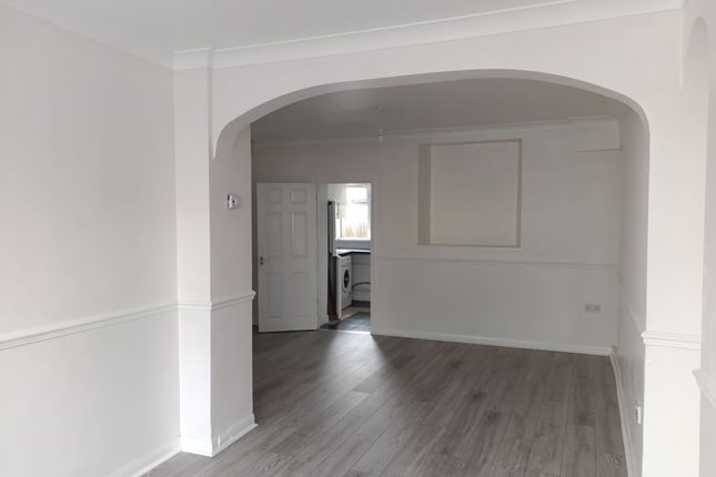 4, Pleasant Street, Swansea photo 4