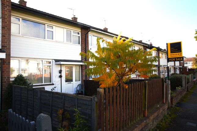 Terraced house for sale in Tamar Way, Slough