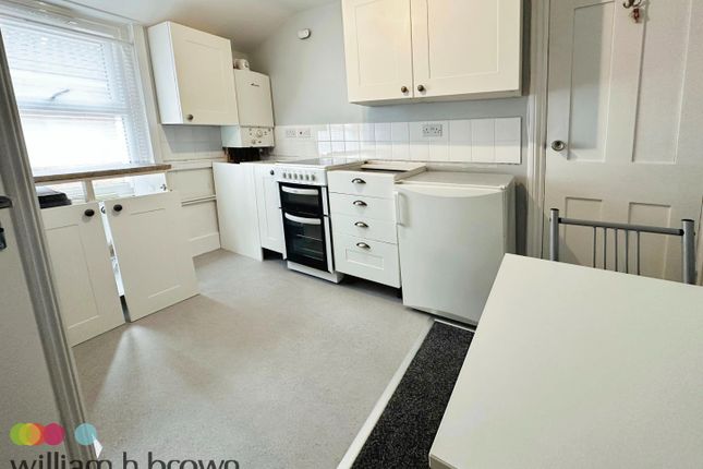 Flat 2, 23, Hayes Road, CLACTON-ON-SEA photo 2