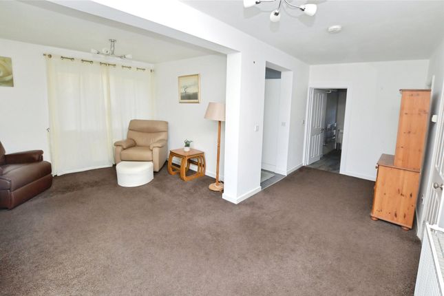 13 Loggans Road, Loggans Hayle Cornwall, Hayle photo 3