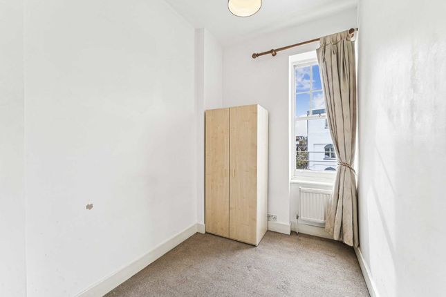 Flat for sale in Fulham Road, London, London