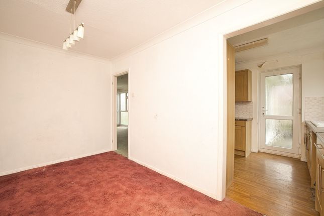 2, Beaconsfield Gardens, Kent photo 3