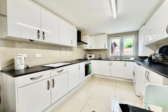 15, Winchester Street, Acton photo 2