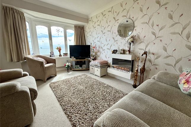 56, Alexandra Court, East Riding of Yorkshire photo 2