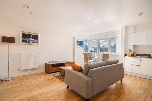 Thumbnail Flat to rent in Canary View, 23 Dowells Street, London