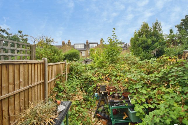 22, Brooksville Avenue, London photo 4
